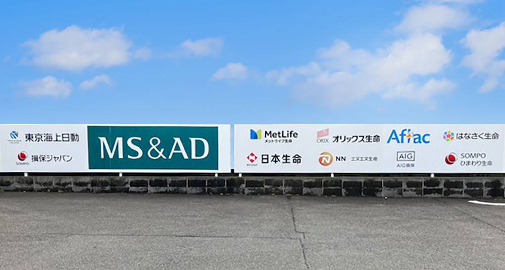 BUSINESS03